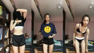 高中妹脫衣自拍52