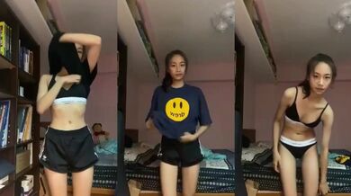 高中妹脫衣自拍52