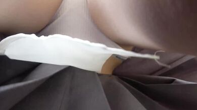 超接寫！Tバックでストレッチ！？食い込みまん肉モロ！＆おっぱいポロリ ipcam 2025 12 18 20 52 31