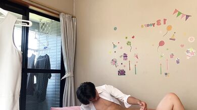 若いカップルの自宅ハメ撮り