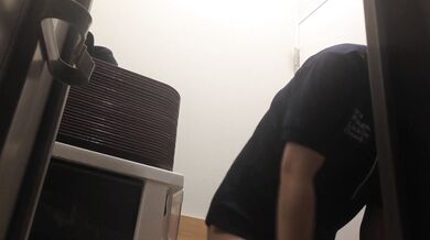 K◯Cバイト　陰キャメガネ