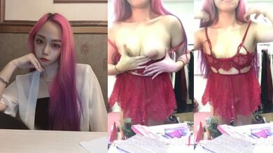 紅發騷貨露奶扒開美臀