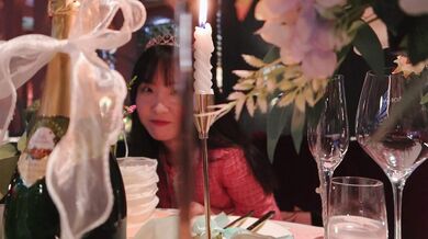 騷妻掰開等待進入