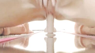 Fake Toy Sprays Water on Mirror