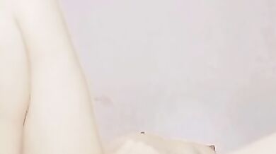 Chị yêu mạng tự tìm đến