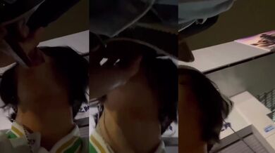 Bạn gái quan hệ tình dục bằng miệng ngoài trời