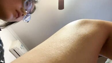 Glasses Girl Uses Vibrator for Solo Pleasure