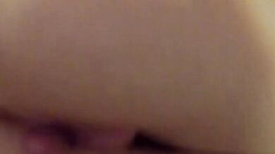 台灣情侶洩密大三學妹和男友之間的嘿咻視頻被渣男拿出來炫耀後曝光