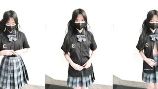 JK少女樓道脫光露出