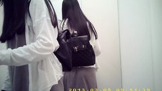 更衣室-美胸 32