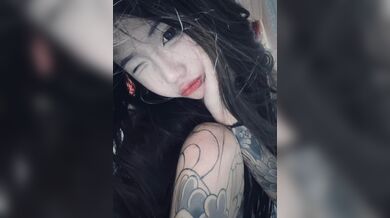 八字奶紋身母狗調教合輯