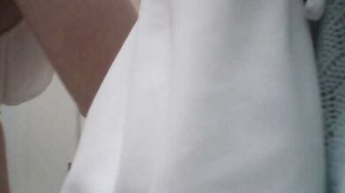 更衣室～美乳 31