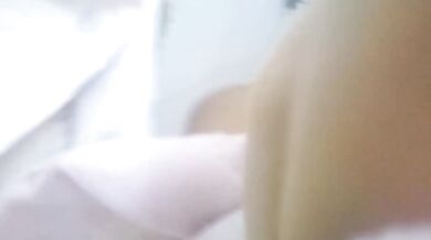 Schoolgirl Asan takes a selfie while bathing