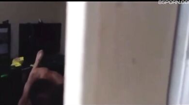 Sinh viên quan hệ tình dục tại quán cà phê internet