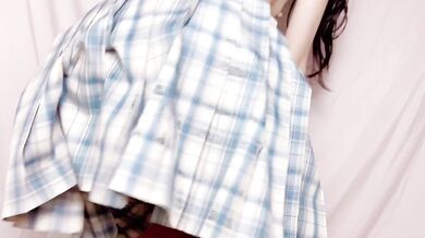 Em gái năm nhất siêu dịu dàng JK thủ dâm HD