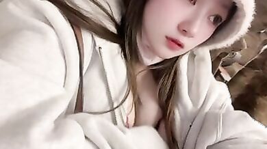 新幹線美女露出