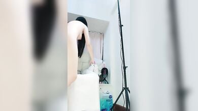 アジアのかわいい女性のオナニー001