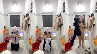 巨乳八字奶妹內褲套頭脫衣