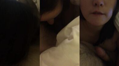 調教小母狗吃肉棒