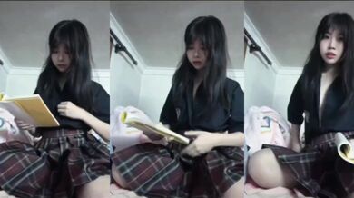 貧乳兔牙美女母狗1