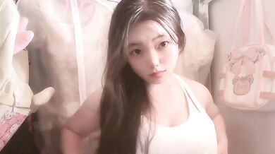 Contrast big tits sophomore bitch