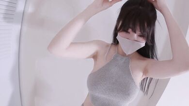 黑絲女友害羞不露臉