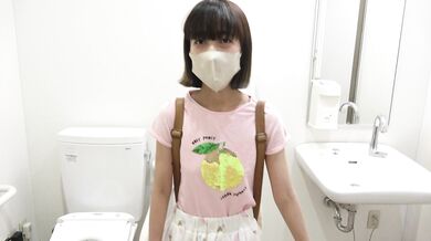 未成熟女子から再びパンツ買取♡成長期の體に交渉ちかんで電マ責め♡【ローアングル/美尻/美乳】