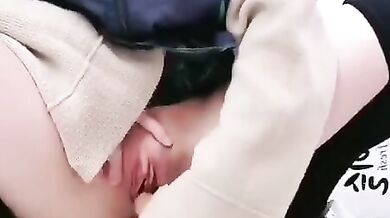 韓国人店員のオナニー2