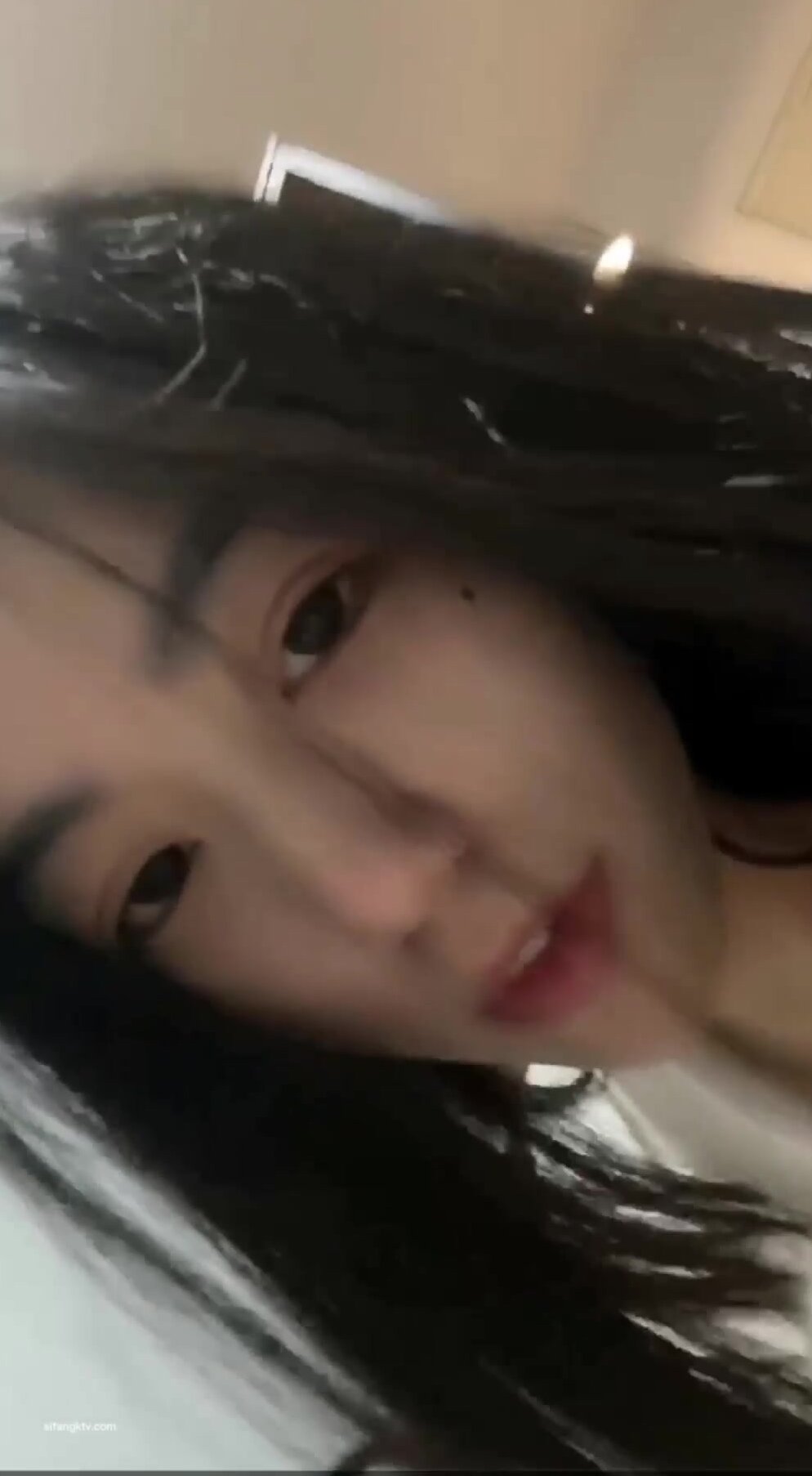 學生妹自拍給男友