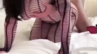 情趣套裝巨乳少婦