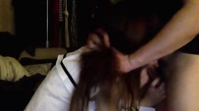 Singapore beauty gives her boyfriend a blowjob online