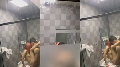 河北妹妹直接在衛生間怼着洗手台狂操不止