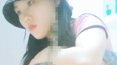 Bồn cầu lắc nước tiểu lắc đàn hồi