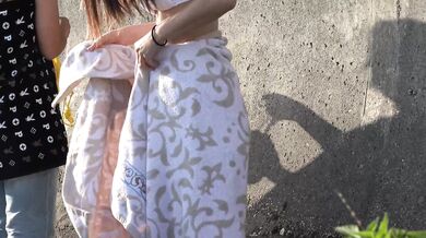 りある! ? Kawara is in the water→uniform is in uniform and is changed into えする○Student 2