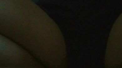 Cặp đôi Hàn Quốc chụp ảnh tự sướng khi ân ái trong nhà thuê