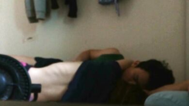 Cặp đôi Hàn Quốc chụp ảnh tự sướng khi ân ái trong nhà thuê