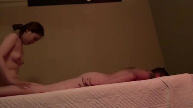 按摩院服務老外偷錄