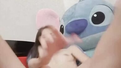 Vú nhỏ đĩ khỏa thân video thủ dâm