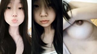 可愛大奶妹子抓奶掰逼