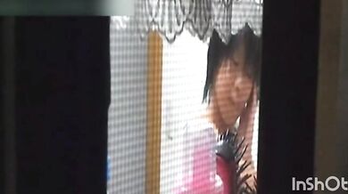 民家が盗まれた！不注意な乙女！