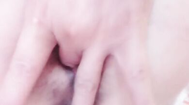 老婆手機中的自慰視頻