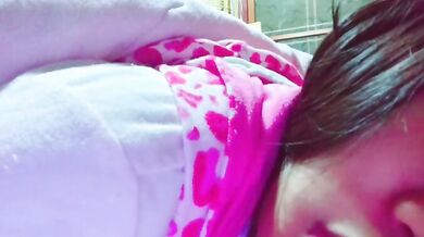 可愛妹妹自拍發給男友