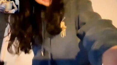 貧乳新加坡美女視訊自慰