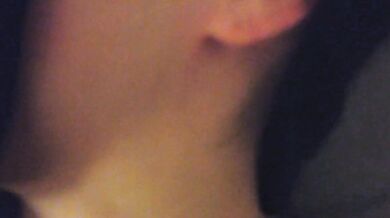 姉と弟が家でセックスしてたけど、姉は中出ししないって言ったのに弟は中出しされてしまいました。