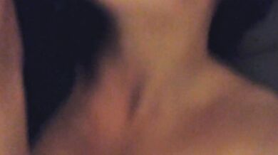 姉と弟が家でセックスしてたけど、姉は中出ししないって言ったのに弟は中出しされてしまいました。