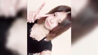 やらしくちんぽ咥えたまま