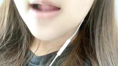 微肉大奶母狗勒逼自慰抓奶