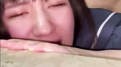 顔を紅潮させながらセックス！